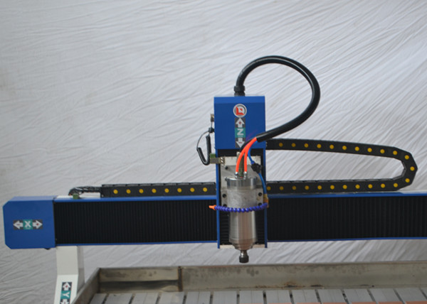 1.5kw/2.2kw/3.0kw Water or Air Cooling Spindle 4axis CNC Router 6090 1212 1325 Aluminum Wood Engraving Machine