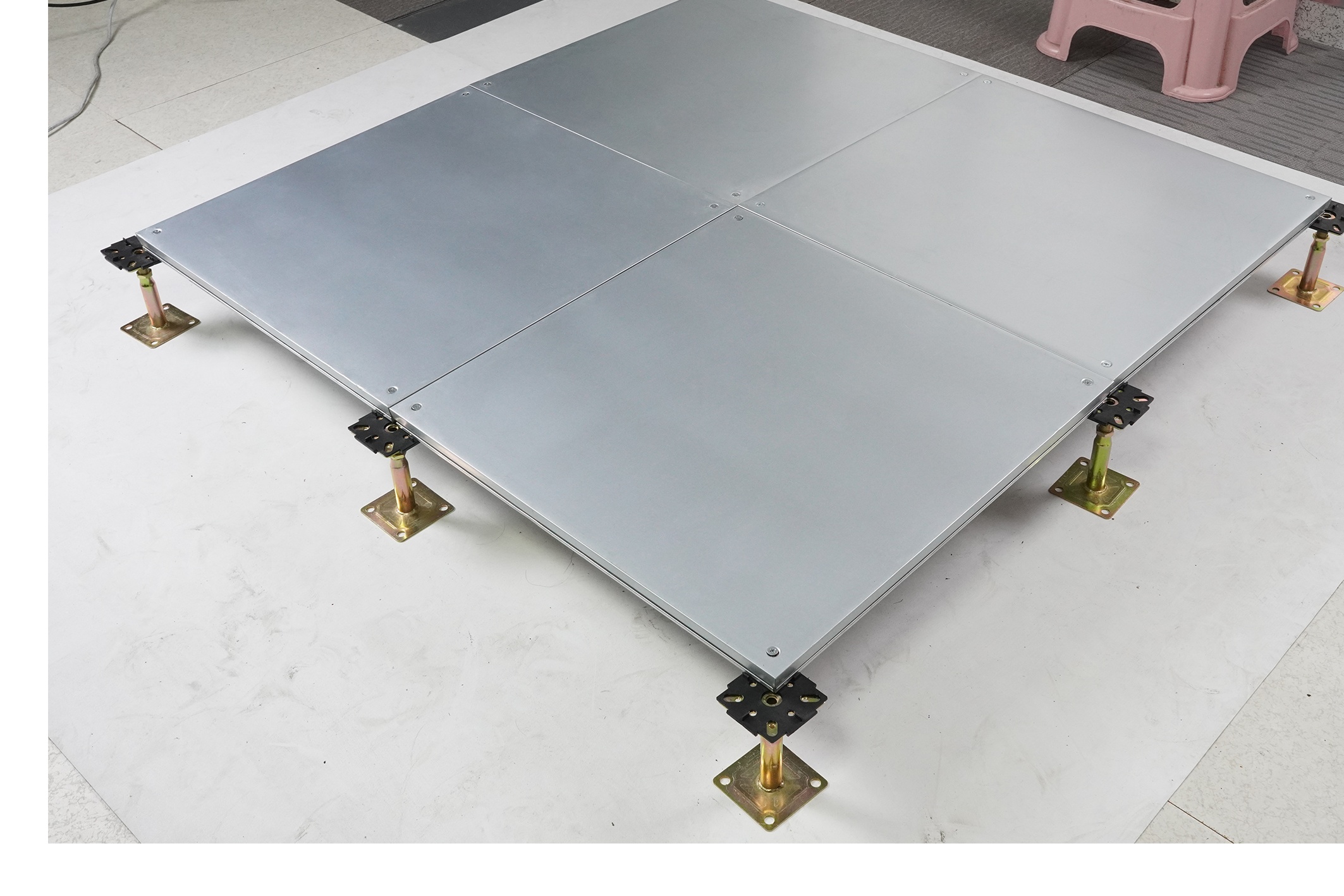 Premium Calcium Sulfate Six-Sided Steel-Faced Floor Supplier for Durable Raised Access Flooring