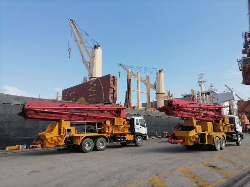 35m Concrete Pump with Truck for Sale with High Quality