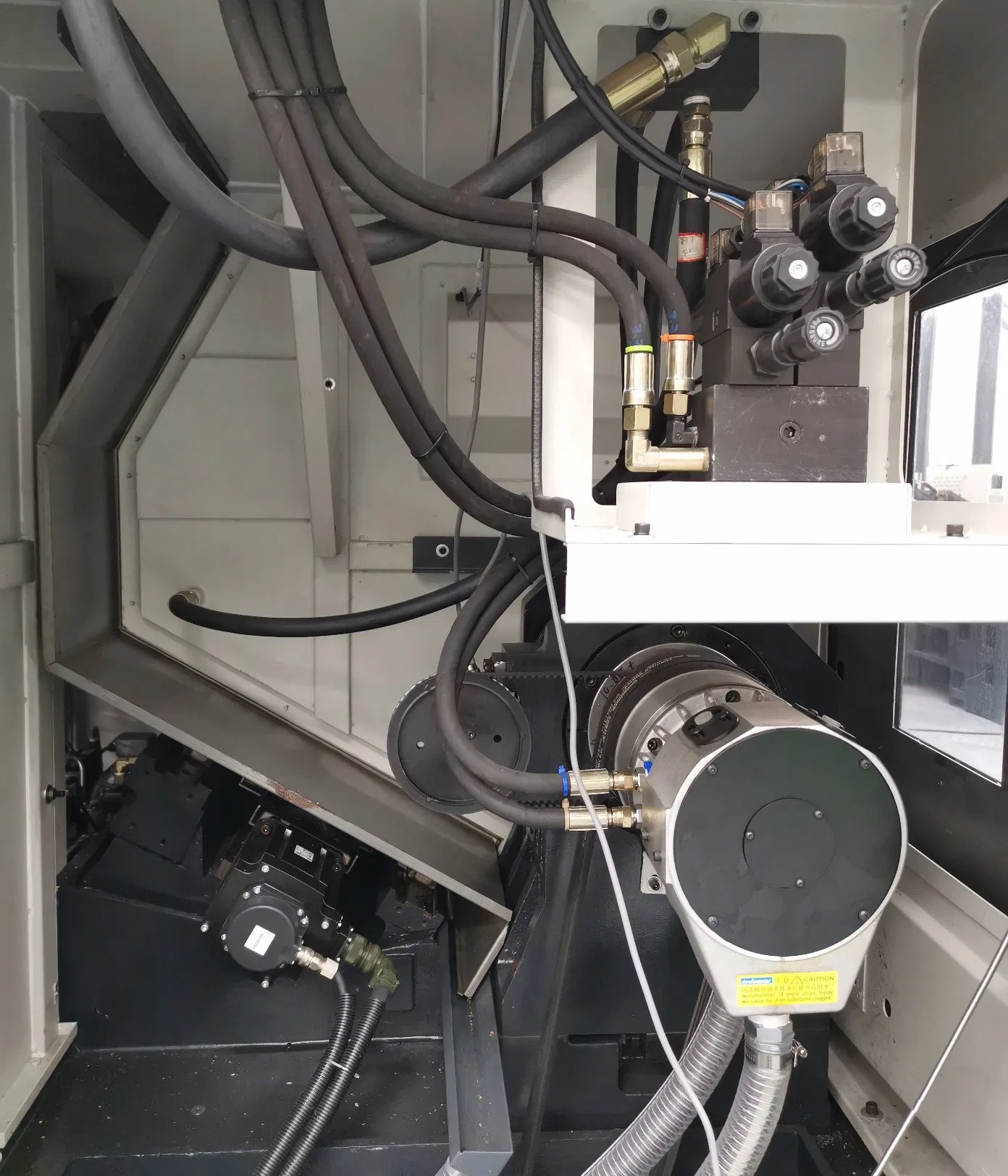 360mm Swing of Slant Bed CNC Lathe with Hiwin Linear-Guideway