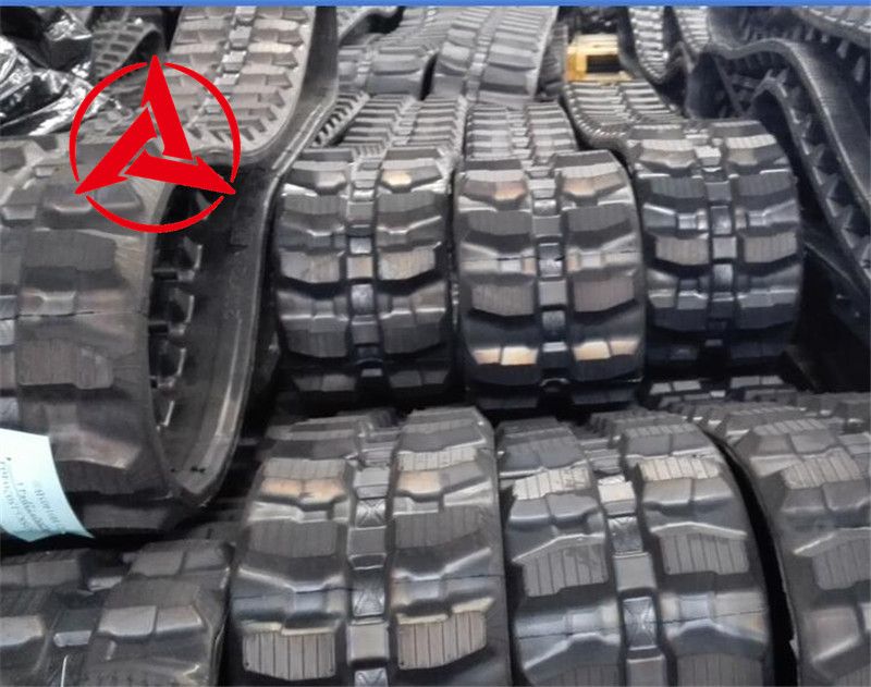 Best Quality Rubber Track Chain for Sany Hydraulic Excavator Sy55 Sy60 From China