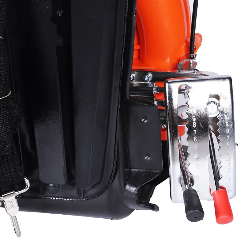 Big Capacity of Orchard, Greenhouse, Farm Using Knapsack Gasoline Engine Power Sprayer