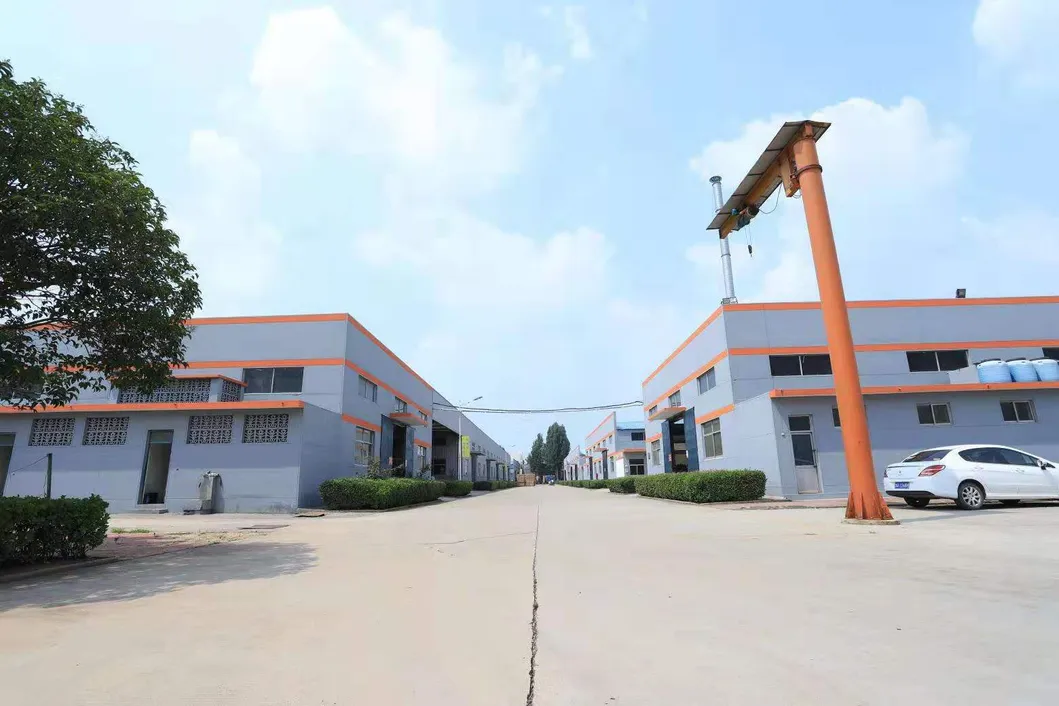 Big Capacity of Orchard, Greenhouse, Farm Using Knapsack Gasoline Engine Power Sprayer