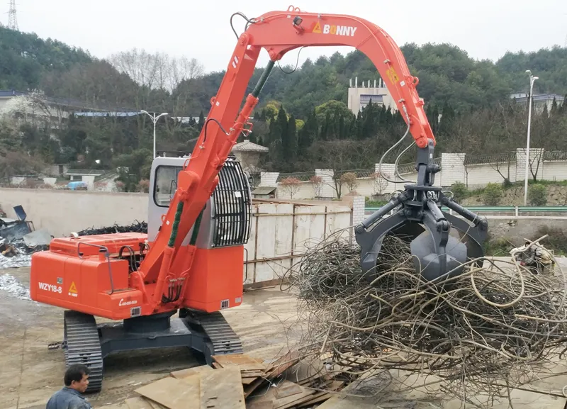 Bonny 22 Ton Hydraulic Material Handling Machine Handler on Track for Scrap and Waste Recycling