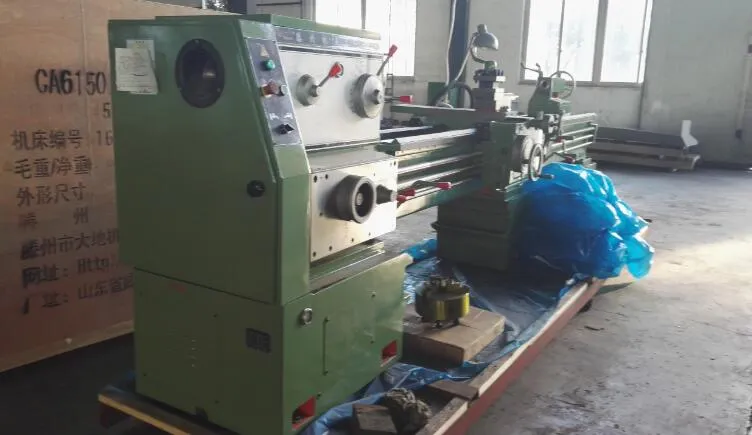 Ca Series Big Bore Precision Horizontal Lathe Machine (CA6250B)