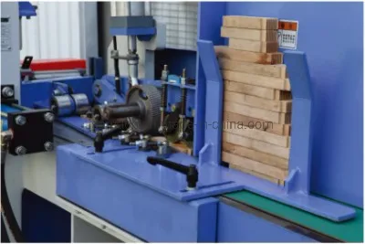 Good Quality Solid Wood Automatic Finger Joint Assembler Rzj1560A