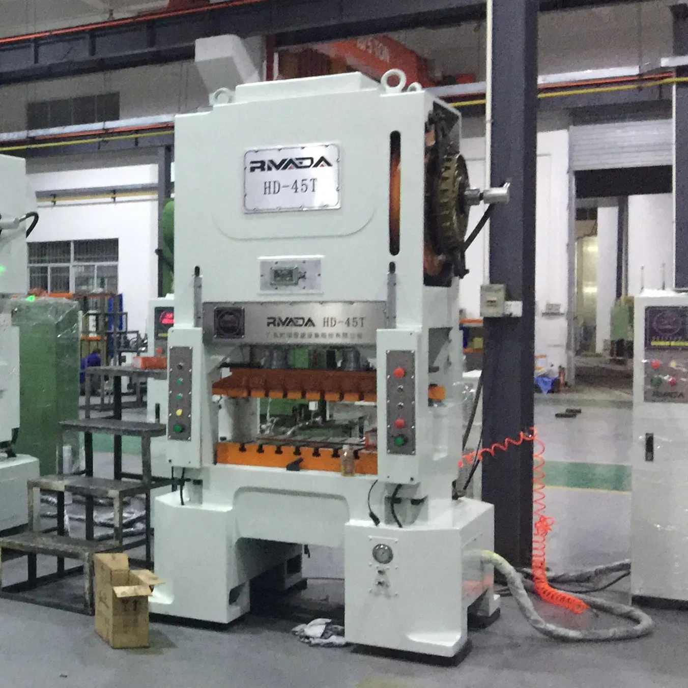 High Speed Precision Stamping Power Press Machine for Metal Forming Industry