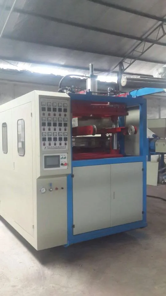 Plastic Cup Making Machine for Round Square PP Pet Mould