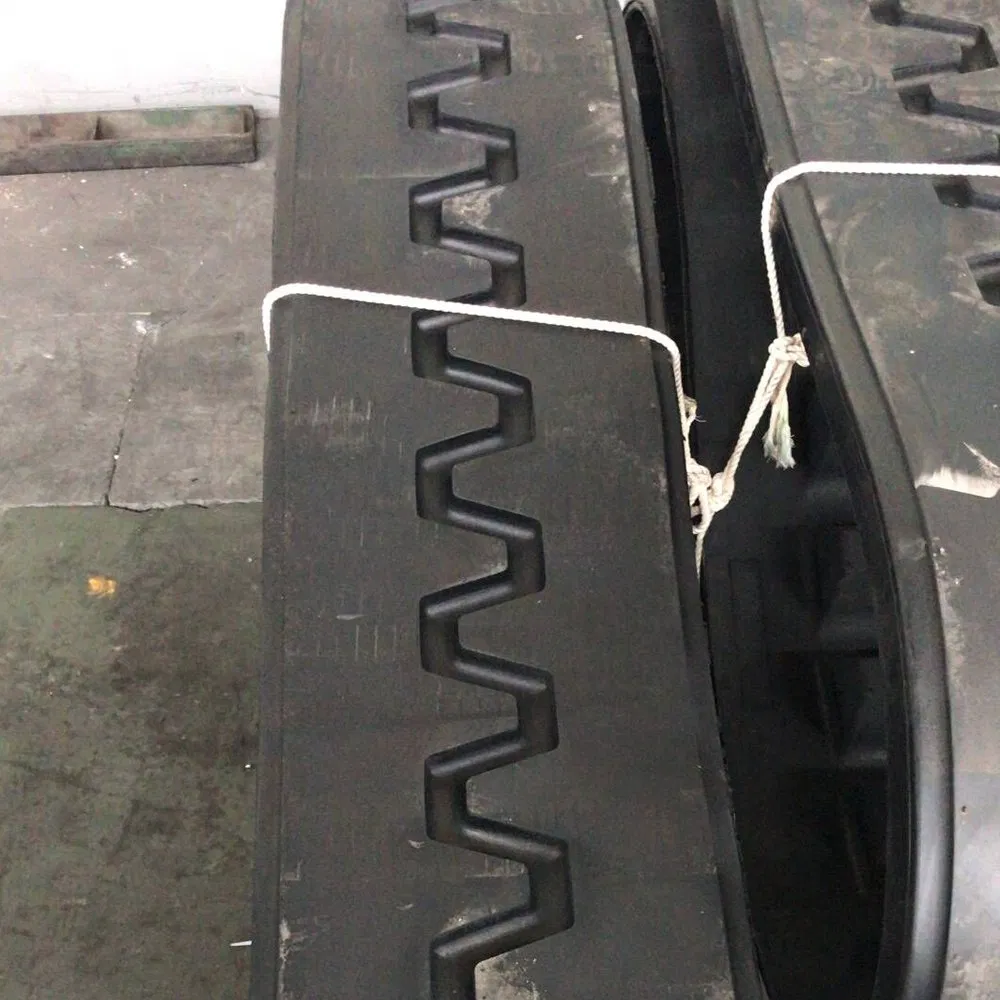 Rubber Track (356*152.4*46) for Asphalt Paver Blaw-Knox PF4410