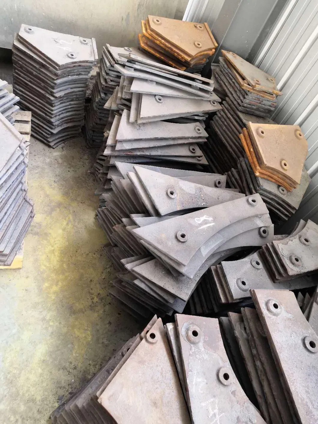 Shot Blasting Machine Spare Parts/Sandblasting Equipment Spare Parts